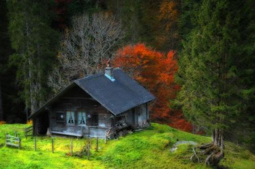 Dom jesienią